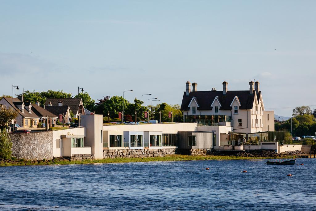 Ice House Hotel Ballina  Exterior photo